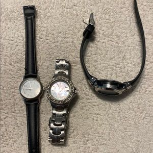 Lot of three women’s watches need batteries